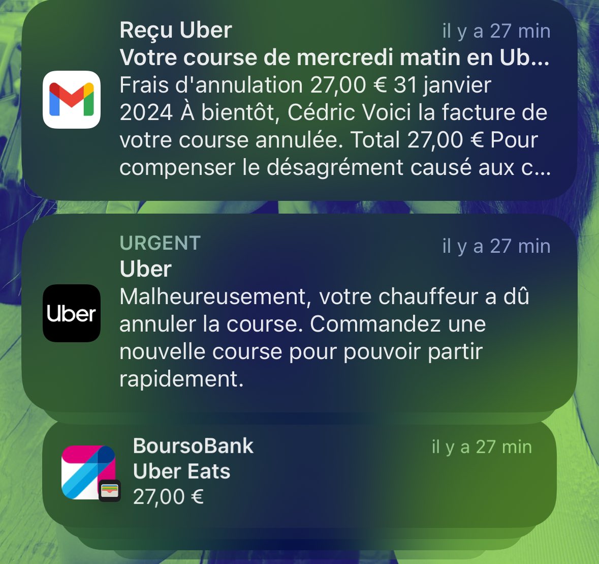 cdricbnt's tweet photo. Je suis pas sûr que ça soit le bon type de notification à envoyer après avoir :
- annuler une course 
- débiter l’annulation à 27 euros https://t.co/E6iRotW9vJ