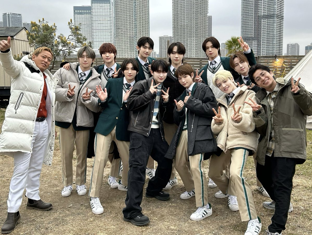 andteamgakuen's tweet photo. /／
&amp;TEAM学園 ２学期
このあと14:30放送！
\＼

🗓2月3日(土)14:30〜

ENHYPENのSUNOOさん
オリラジ・藤森慎吾さん
じゅんいちダビッドソンさんと一緒に
コンビニ食材を使った料理対決🍳

#andTEAM学園 で
感想もどしどしお待ちしています！

#andTEAM
#ENHYPEN
#SUNOO
#andTEAM学園
#andTEAMgakuen https://t.co/c0FqQPWCEz