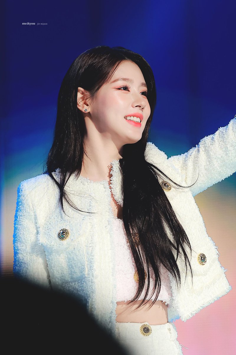 37_zip_'s tweet photo. #미연이생일에_빠져든다_빠져든다
#HappyMiyeonphroditeDay

미연날 미연시💚💖
영원한 우리공주 너무 생일축하해 https://t.co/pCyDGtbWC1