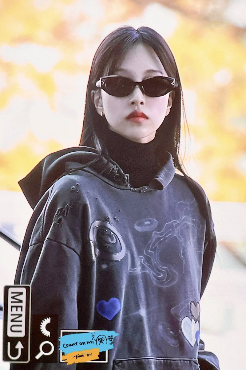 CountOnMi_324's tweet photo. 240131 ICN preview

#TWICE #트와이스 #トゥワイス
⁠⁠#MINA #미나 #ミナ @JYPETWICE 🐧 https://t.co/SjzN0KNQAT