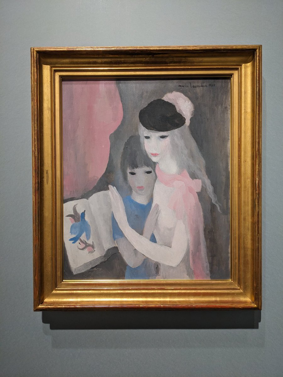 アーティゾン美術館でマリー・ローランサンの展示を見ました
入っていきなりの3枚の自画像良かったですね