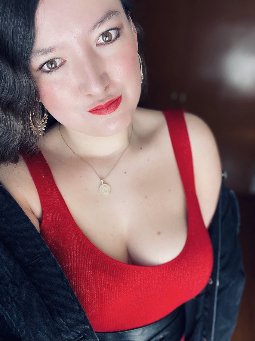 alegraphe's tweet photo. Si fuera un color sería rojo ❤️‍🔥 https://t.co/3GvOob8FIg
