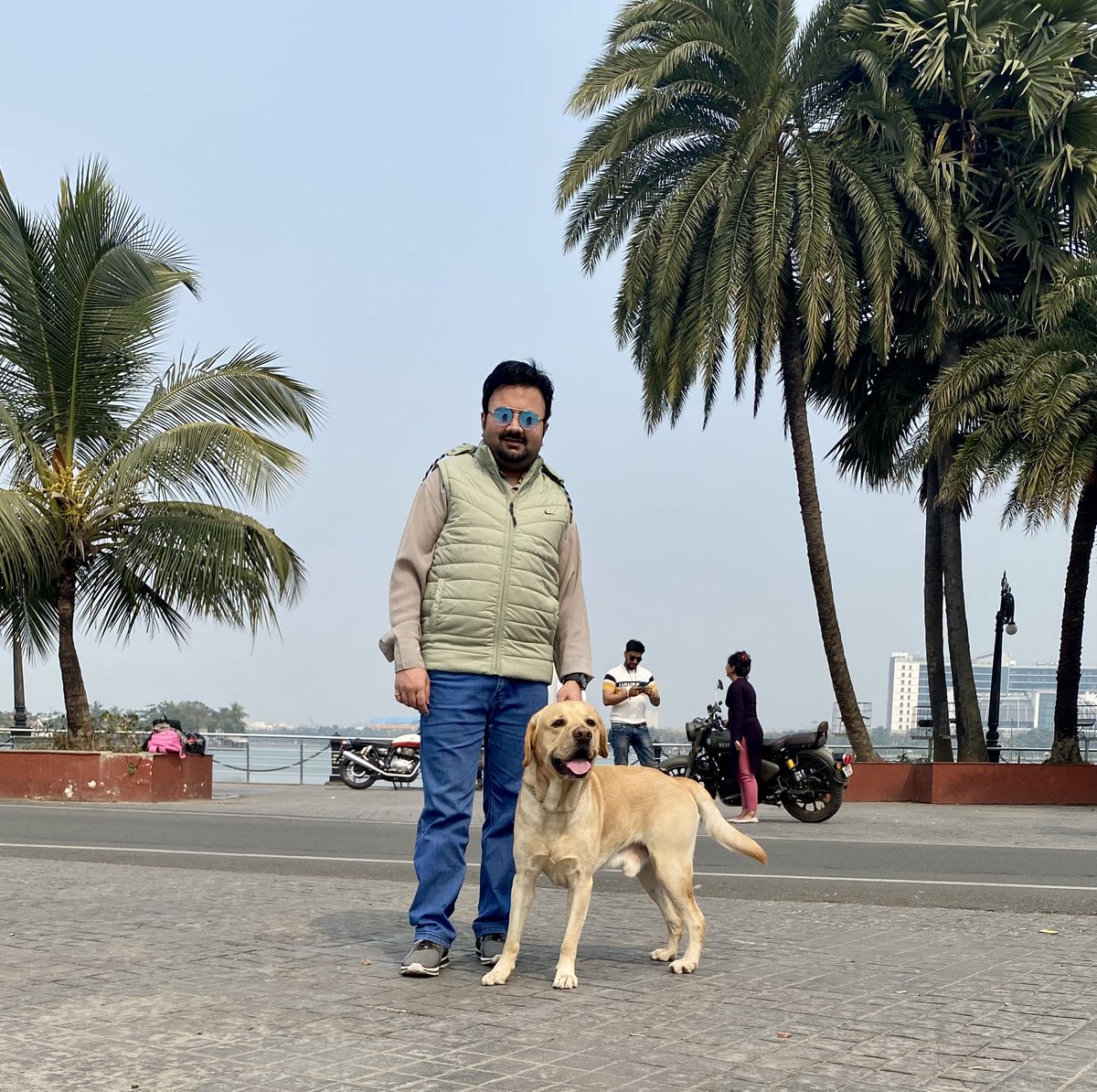 sourabhgoho's tweet photo. An early morning walk is a blessing for the whole day! And it gets better with a wagging tail by your side. We love visiting Eco Park, atleast twice a month 🙂

#ecoparkkolkata #kolkatadiaries #doglife https://t.co/0ACBHwvloN