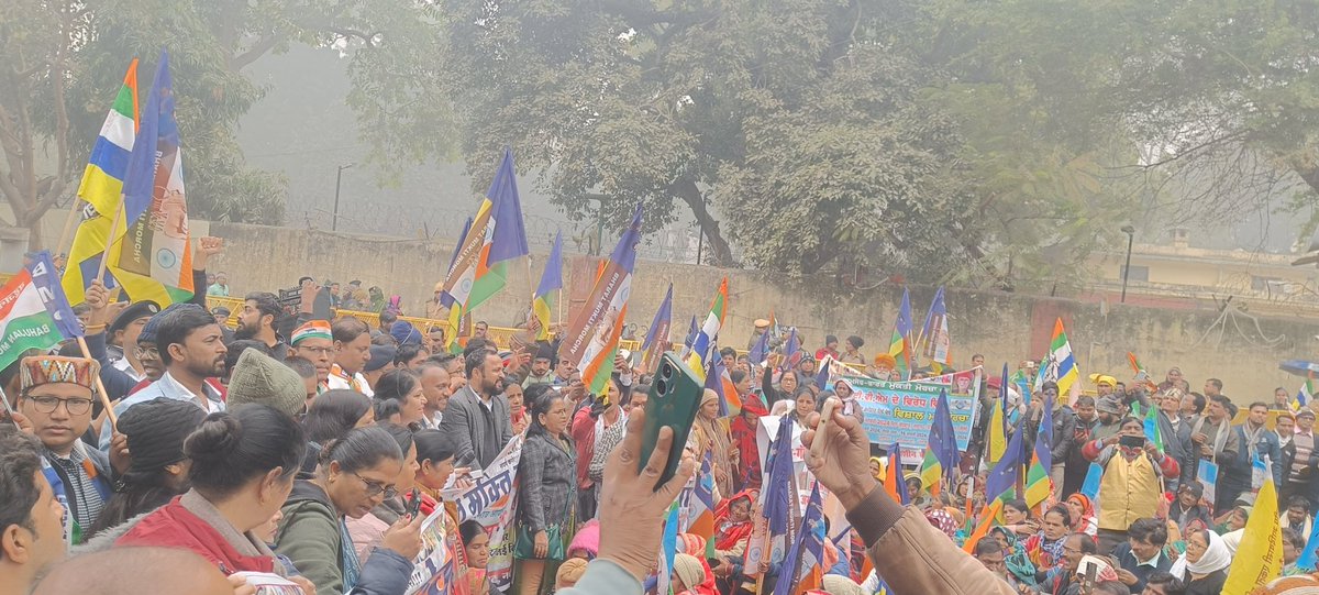 RavindraRane12's tweet photo. जंतर मंतर, नई दिल्ली
#चुनाव_आयोग_पर_महामोर्चा https://t.co/iDNQtdA8pi