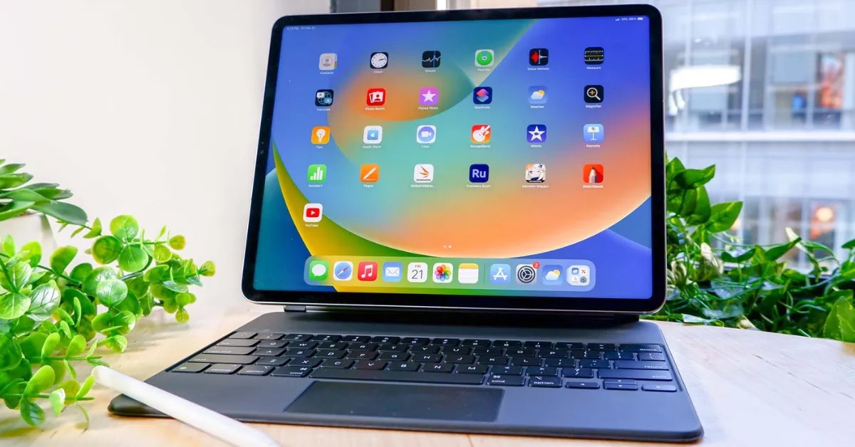 TechyJi's tweet photo. 2024 iPad Pro’s Major Design Change Revealed in iOS Beta
Link in Bio 🔗
#Apple #iPadPro #iPadDesign https://t.co/df9Na4V1QC