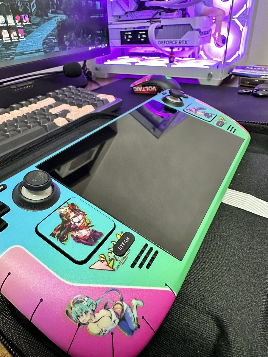 KSpencerEriri's tweet photo. Soooo Great! Lovely new skin of steamdeck🤤 https://t.co/6IE8JFD5Ug