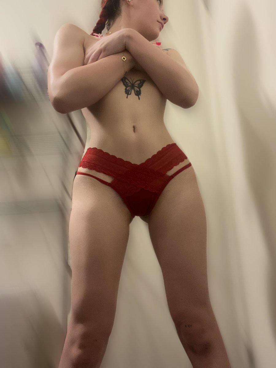 SwervianasWrld's tweet photo. https://t.co/ae9TztVBqj 

Come watch me play with 🐱💦
      Only $7.99 to subscribe for the next 24hrs 🥰

#nsfw_acc 
#nsfw_acc 
#nsfwtw https://t.co/RcHke3GaFL