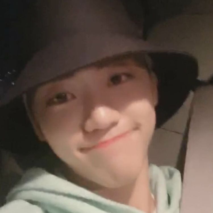i love when jaemin smiles like this because his cheeks look so round and cute