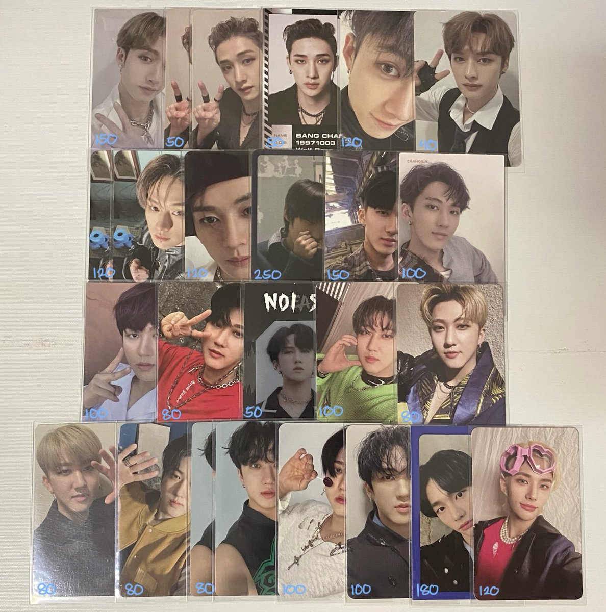 lknhrtz's tweet photo. ☆ #lknsells | wts lfb ph ˎˊ˗

SKZ ALBUM PCS
 › prices in pic
 › some have album marks
 › payo

⋕ stray kids skz bang chan lee know changbin hyunjin han seungmin i.n mixtape i am not who you miroh yellow wood levanter in life noeasy oddinary 5 star rock cevel https://t.co/6m4QdDTrw5