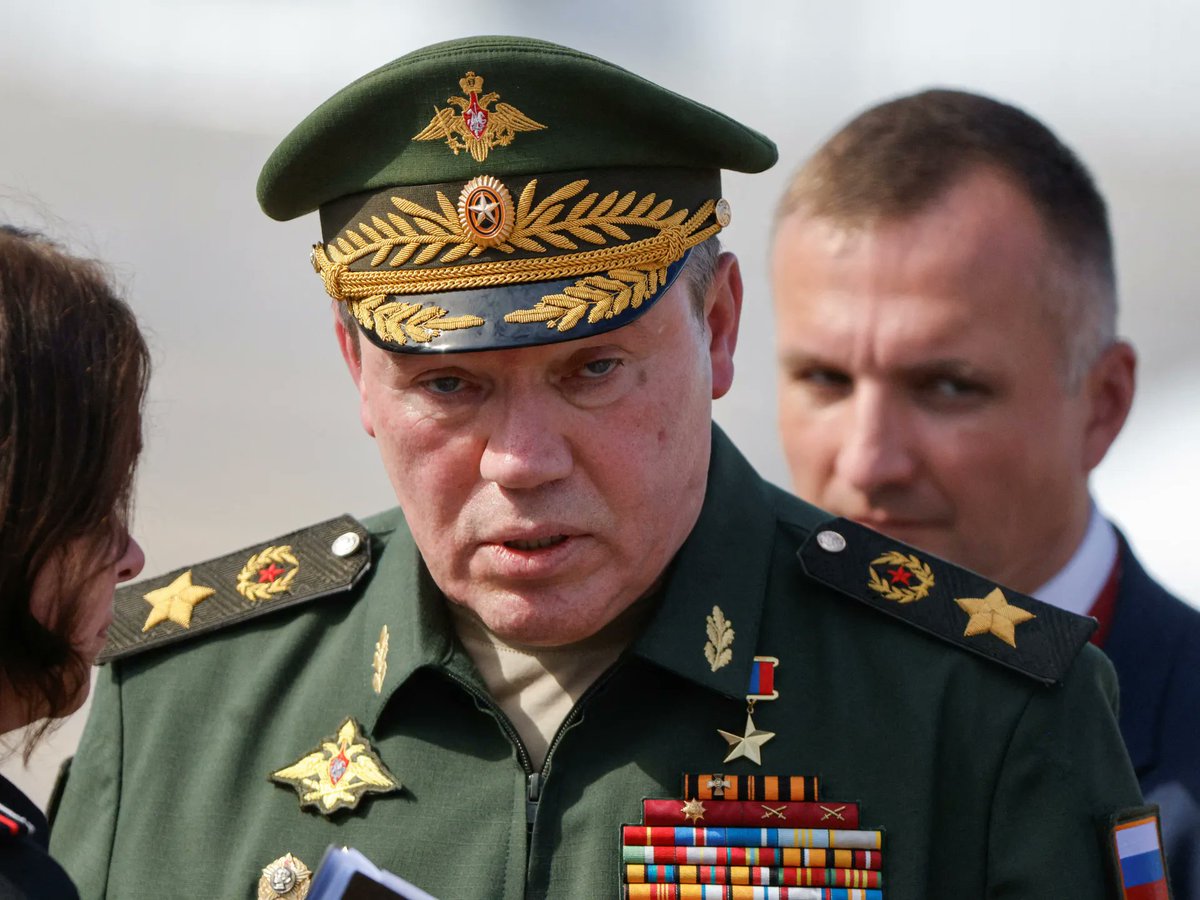 Now I am become fella, destroyer of vatnyk tweet media