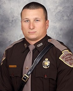 Timmy_Gibbs73's tweet photo. Tomorrow marks 8 Years since OHP Trooper Nicholas Glenn Dees died In the Line of Duty. EOW: Saturday, January 31, 2015 (Please RT)
Prayers ππ€πππ
#MoveOver #PayAttention #DistractedDriver #NoTextingWhileDriving https://t.co/dpXm9gzaf2