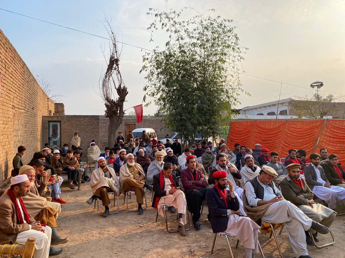 HaqyarAfriDi6's tweet photo. عام انتخابات کی تیاریوں کے سلسلے میں اے این پی ضلع خیبر کے سوشل میڈیا کوآرڈینیٹر حقیار آفریدی  کے حجرہ  NA27 حلقہ Pk70 شلوبر میں پروگرام منعقد ہوا۔
#Vote4Laltain #ANPBara #PSFKhyber #PK70 #NA27 https://t.co/5pXZ04PkVs