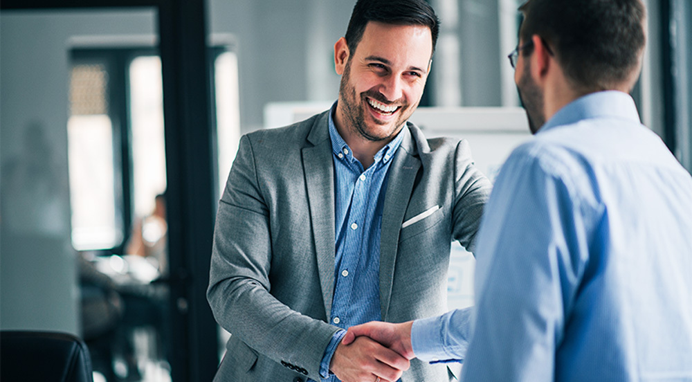 Boost customer confidence and reduce abandoned carts by creating a trustworthy eCommerce store. Learn the top 5 approaches from our marketing experts to make online shopping a breeze.

/// eventige.com/blog/ecommerce…

#eCommerce #CustomerTrust #ShoppingExperience