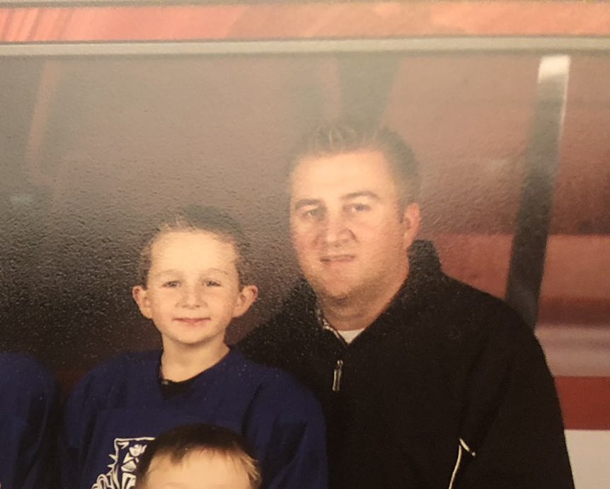 shakopeehockey's tweet photo. You mean this kid? The one on the left. Attaboy Jaxson! #SaberPride🐾 https://t.co/XDkJOZogRT