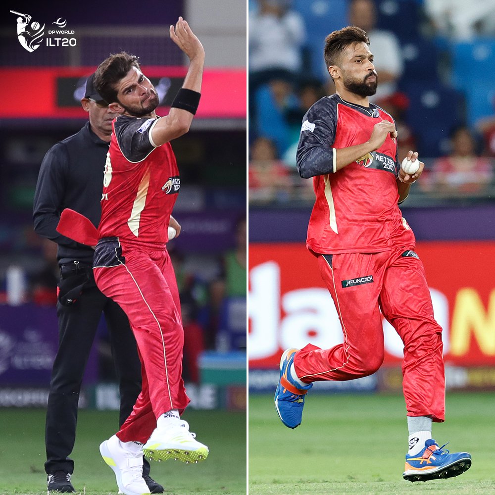 Amir from one end and Afridi from the other ‼️

A 🤌 sight to behold 🤩

#AllInForCricket #DPWorldILT20 #DVvMIE