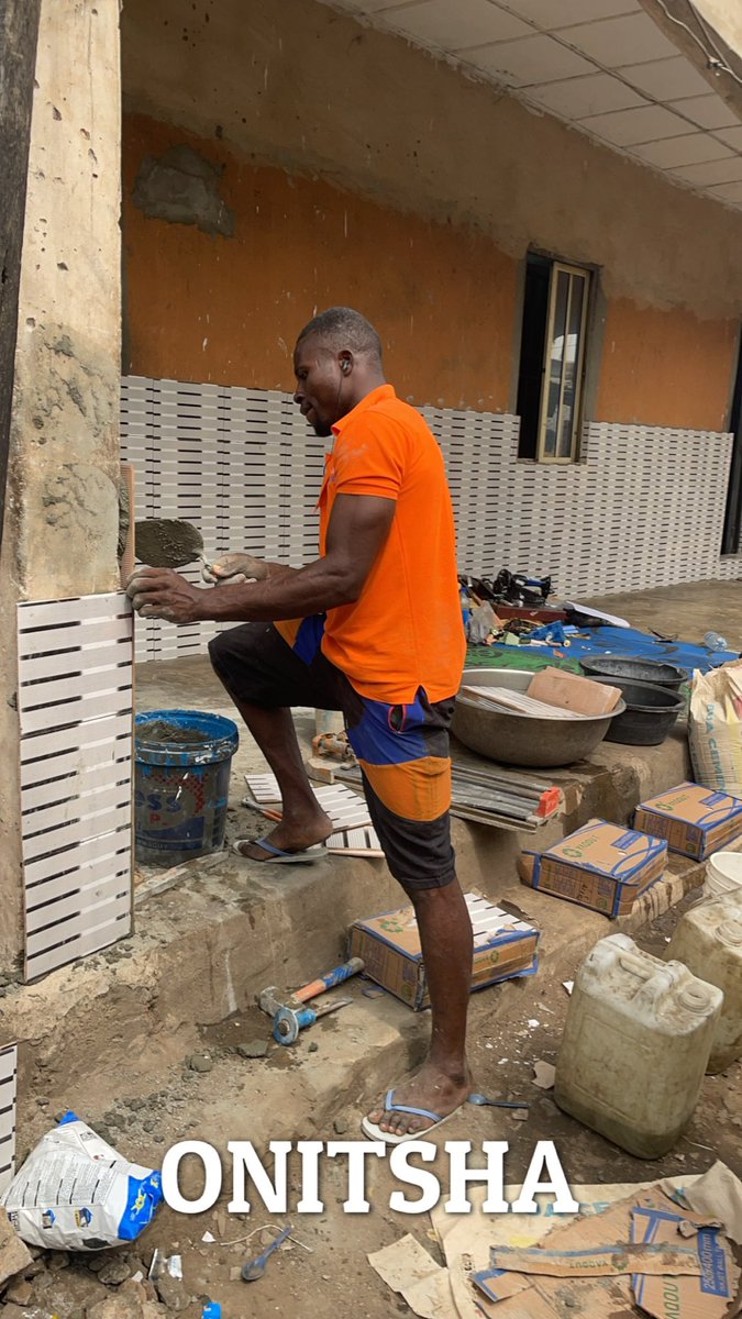 Halal_Match's tweet photo. ANAMBRA MOSQUE UPDATE!!!
RETWEET PLEASE 

We are at Anambra state, Ogbaru LGA KARA to renovate their Friday Mosque. Hasumiya and inside mosque tilling completed… we need your donations to help our Igbo brothers in renovating their mosque. We still need to complete outside tilling, carpet, screeding, painting and sound system. 

Amount Needed: N1,200,000 
Amount raise= N675,000
Amount Spent= N647,000
Amount at Hand= N28,000 
No amount is too small, retweet pls 🙏🏽
Contact: +2348027049240

Account Name: Halal Foundation
Acct Number: 0565388358
Bank Name: Gtbank