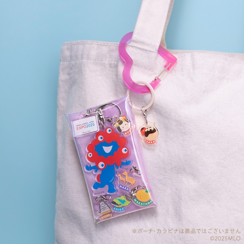 推しポーチ をバッグに付けてお出かけしましょう🎵 ＼ ミャクミャク