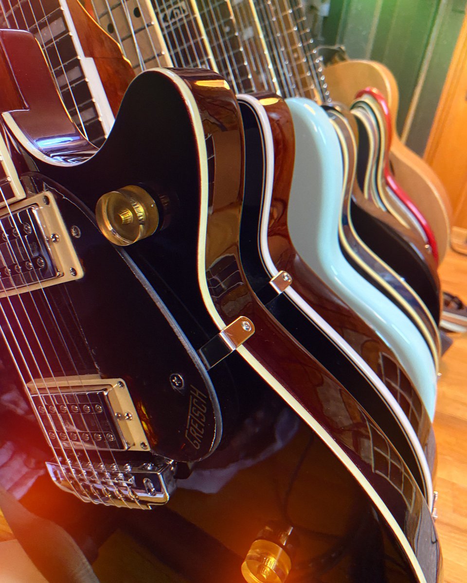 I just don’t wanna change these darn guitar strings!