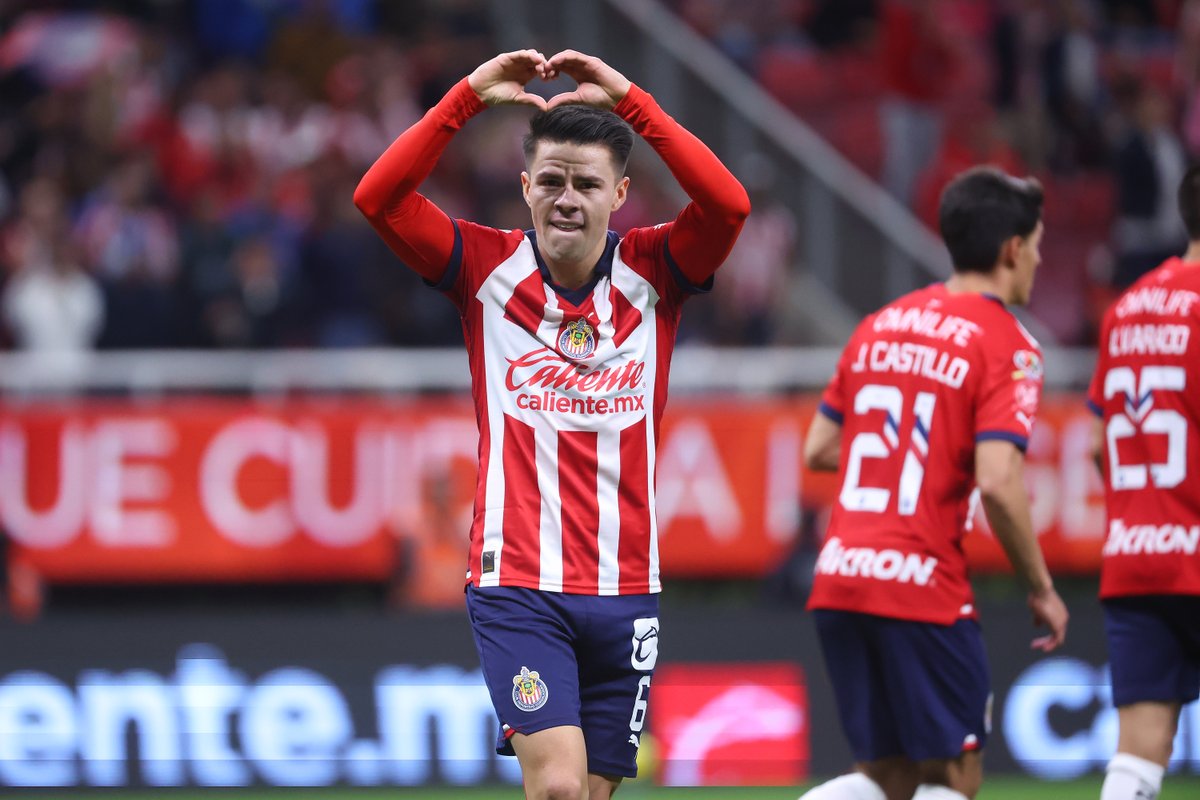 Chivas tweet picture