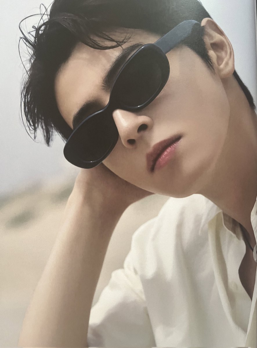 cewpics's tweet photo. YA’LL HE’S SO🥵 https://t.co/MCYO2ZjiLQ