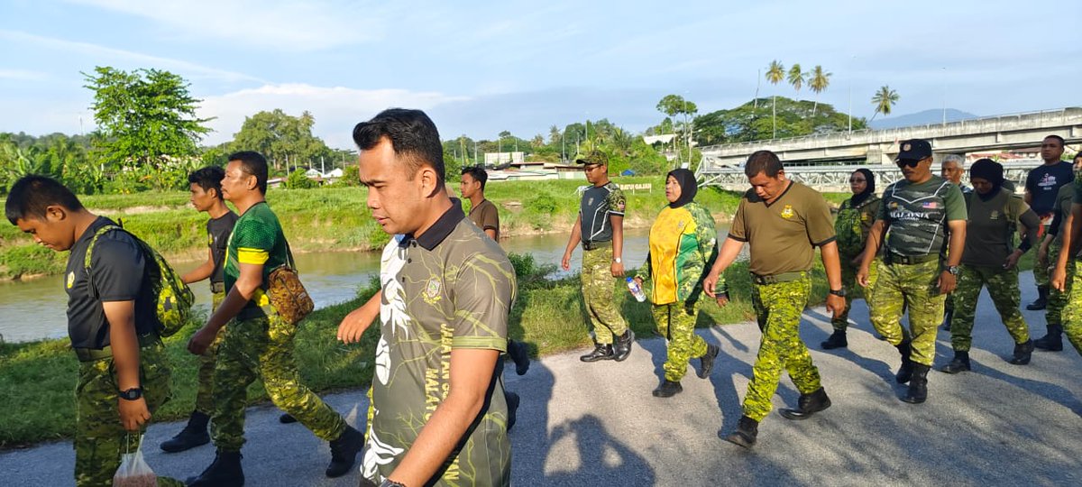 RELADAERAHBTGJH's tweet photo. 31 Januari 2024, Rabu l Batu Gajah - Sekitar Program RELA Sihat (10,000 Langkah) Peringkat Daerah Batu Gajah bersama Penolong Pegawai RELA Daerah serta anggota RELA yang dijalankan di Taman Alam Kinta, Batu Gajah.
 #SetiaBerbakti 
#relamalaysia
#MalaysiaMadani https://t.co/2EhxGm8iOv
