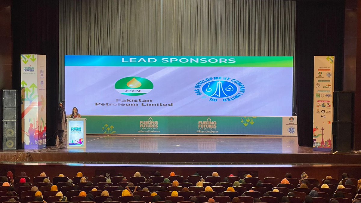ogdclofficial's tweet photo. “Applied Knowledge is power”. Kickstarting the Fueling Futures Career Expo! OGDCL is here to showcase its dedication towards enabling the future of Pakistan! #PowerUpYourAmbition #EnablingFuture #OGDCL @Official_PetDiv https://t.co/LzXWkYzBCU