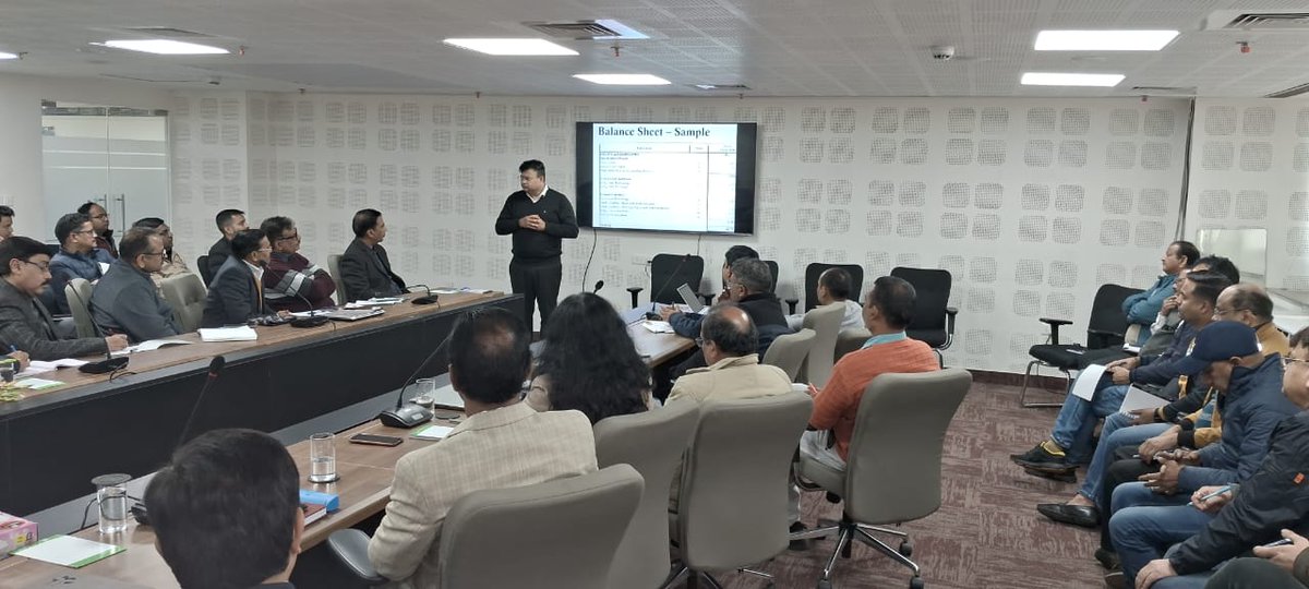 CgstAuditNoida's tweet photo. NACIN लखनऊ ने NACIN साकेत के सहयोग से दिनांक 29/30.01.2024 को CGST Audit Noida में 2 दिवसीय Financial Statements एवं Tally Package के प्रशिक्षण का आयोजन किया | श्री अभिषेक सेठी CA ने प्रशिक्षण करवाया जिसमें वर्ग A/B के अधिकारियों के साथ प्रधान व अपर आयुक्त महोदय ने भी हिस्सा लिया https://t.co/CxAiXPzZwA