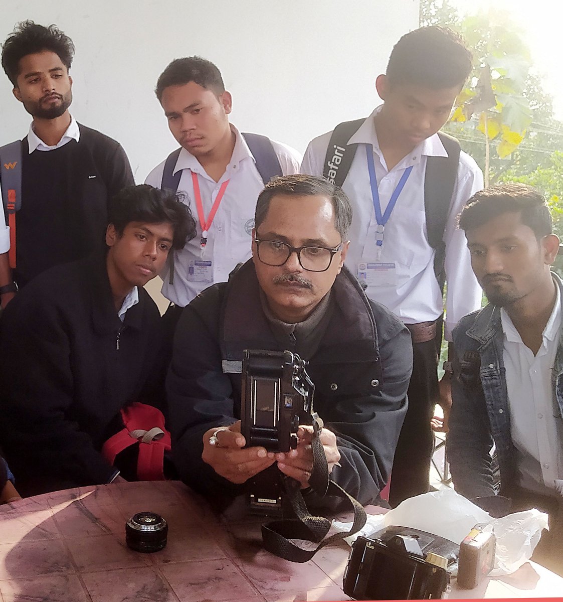 imagehut tweet media