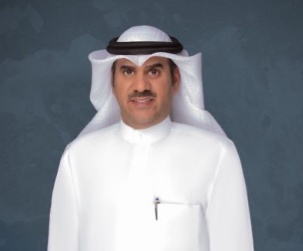 عظيم الإمتنان للاخ عبدالله مشعان البراك المراقب في بنك الإئتمان فرع فروانية على تواجده وسعه باله وباب مكتبه مفتوح للمواطنين للرد على جميع الاستفسارات مع الإبتسامه فعساك على القوه <a href="/a__albarrak/">عبدالله مشعان البراك</a>  
وكل الشكر لوزارة<a href="/MOFKW/">وزارة المالية - MOF</a>  
والشكر <a href="/KuwaitiCM/">مجلس الوزراء الكويتي</a>  وضع هكذا اشخاص لخدمة المواطنين
<a href="/qnewsco/">القلادي</a>