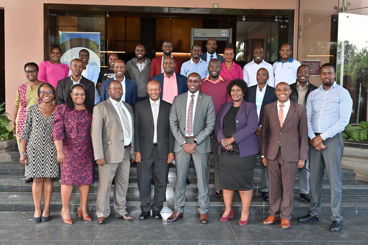 Living_Goods's tweet photo. Living Goods, in collaboration with @USAID through the Misingi Imara (UMI) project, successfully conducted a three-day co-creation meeting involving national and county governments.
#UMIProject #HealthcareInnovation https://t.co/XrOdcjOB0I