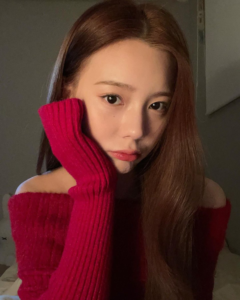 eunchaepics's tweet photo. 012224 KWON CHAEWON IG UPDATE ♡̷̷̷⋆⁺₊⋆

#권채원 #KWONCHAEWON https://t.co/BlKNmR5JVA