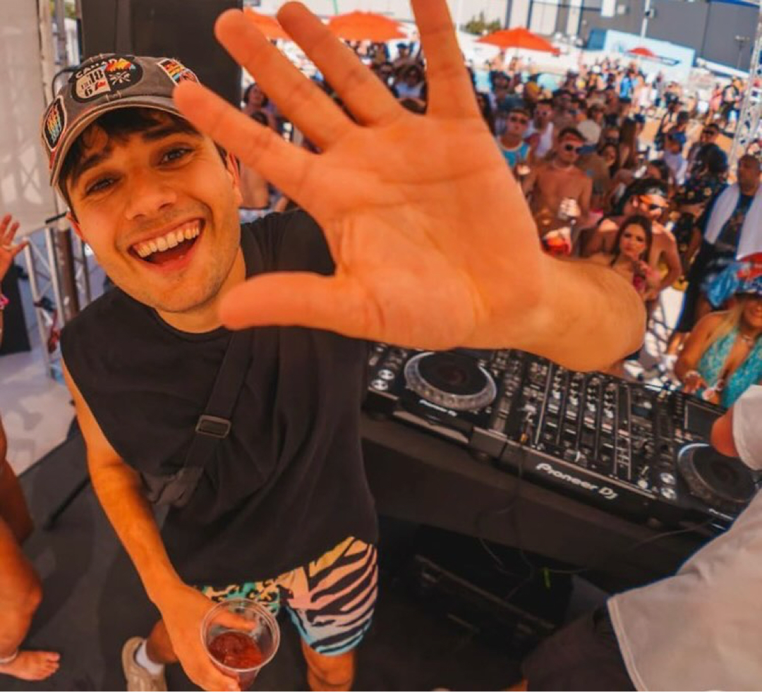 Global PR Pool tweet media