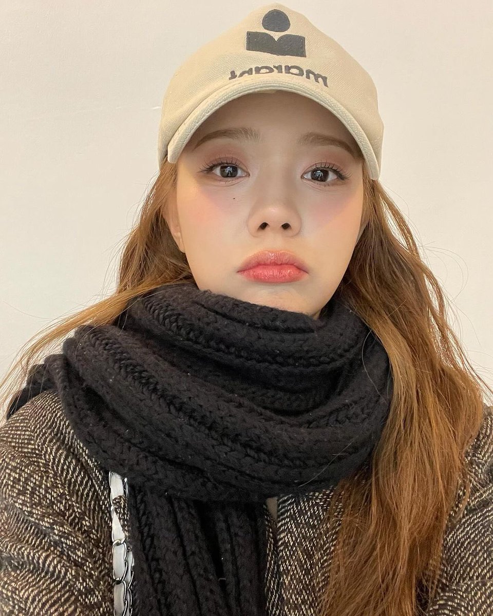 eunchaepics's tweet photo. 012924 KWON CHAEWON IG UPDATE ♡̷̷̷⋆⁺₊⋆

#권채원 #KWONCHAEWON https://t.co/SajI0pLoV2
