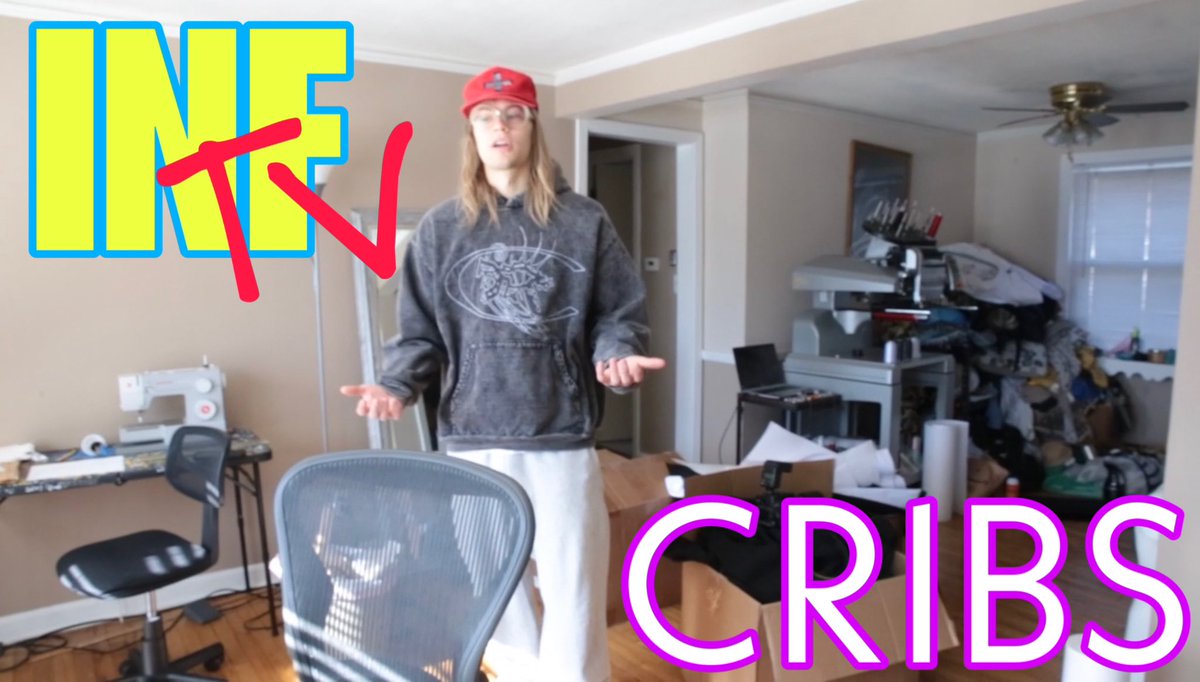 House Tour! youtu.be/AEhu_7P83YA?si…