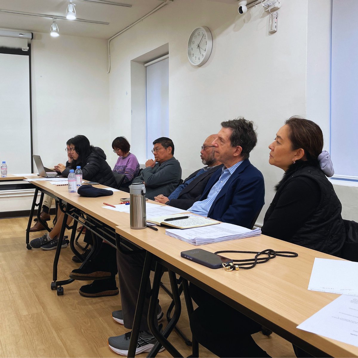 📣🗣️Prof. David Arase from @SAISHopkins visited CAPRI, emphasizing the pivotal role of civil society in fortifying #democracy. His research on #socialresilience sparked discussions at CAPRI on implementing these insights into public policy for a stronger democratic foundation.