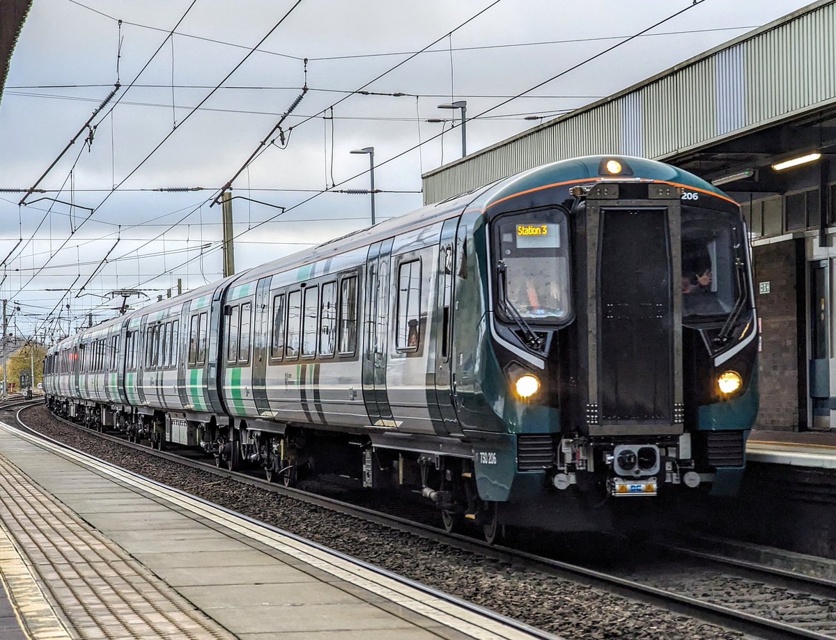 London Northwestern Railway tweet media