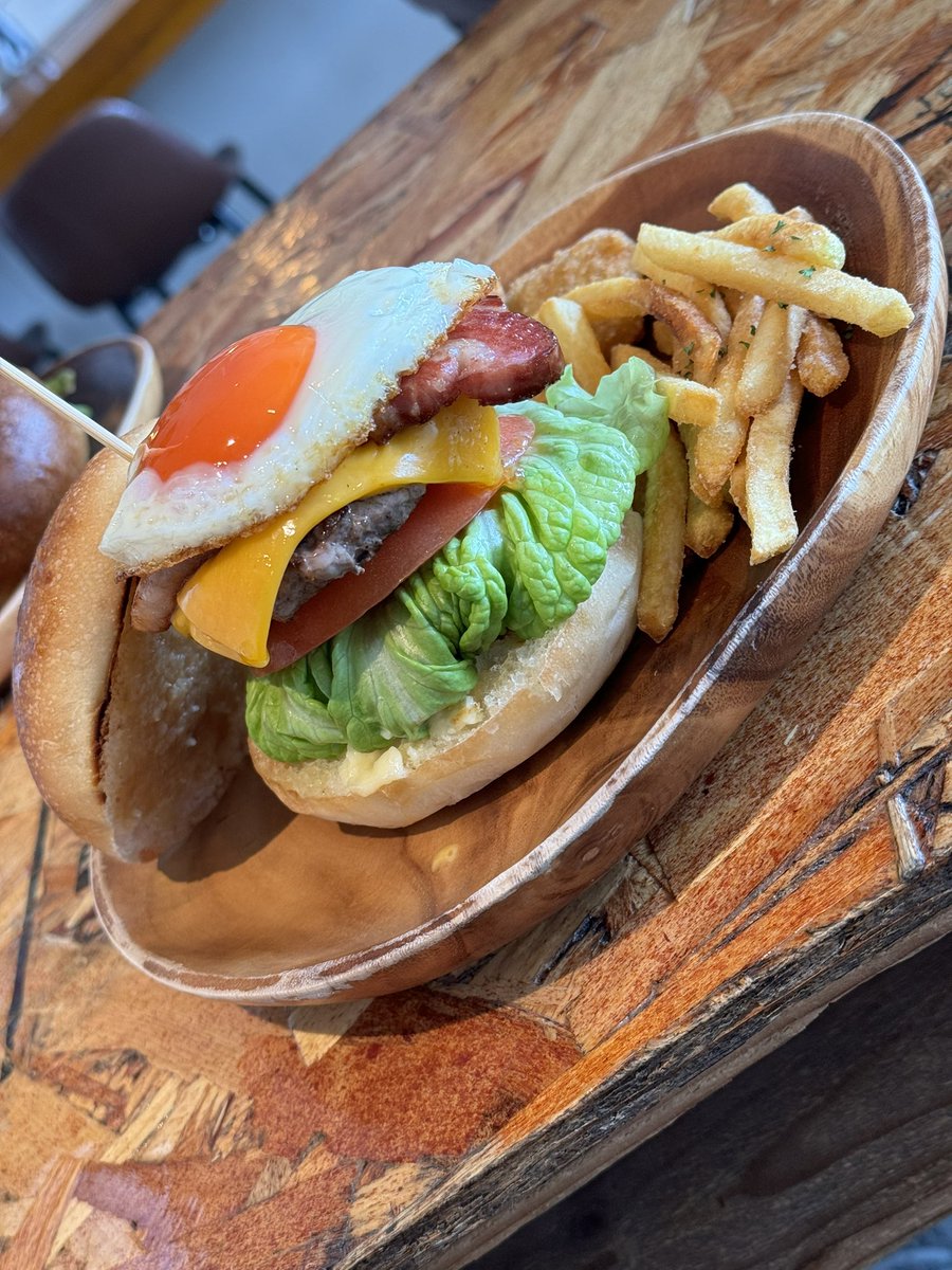 R_tencho7's tweet photo. Fitamいってきた🤤 https://t.co/QNfnyttenX