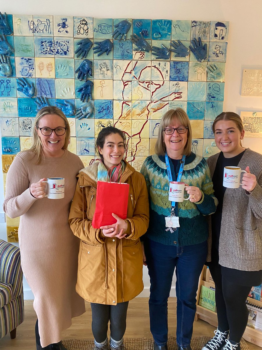 StaffroomEd's tweet image. Congratulations to Diana Garcia who won #tempofthemonth in December🥳

Diana has been working long term at Ely and Caerau Integrated Children's Centre and the centre has given nothing but positive feedback!

Well deserved Diana, enjoy your treats!

#teachingassistantjobs
