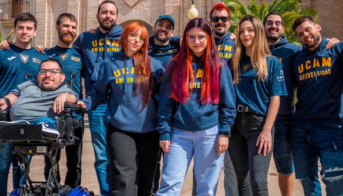 ⭐️ 𝗨𝗖𝗔𝗠 𝗦𝗧𝗔𝗥𝗦 𝗗𝗔𝗬 Benéfico⭐️ 

Este viernes tenemos un ShowMatch benéfico contra el cáncer junto a nuestros #UCAMStars en sus directos. 

🎮 Minijuegos online.
📅 Viernes 2 a las 16:00
😇 Aporta tu granito de arena con !Donar en el chat.

⭐️<a href="/jolivarestolosa/">Javi Olivares 📹 LBDK #Superman #LookUp ❤️💙💛</a>
⭐️@KitosTV