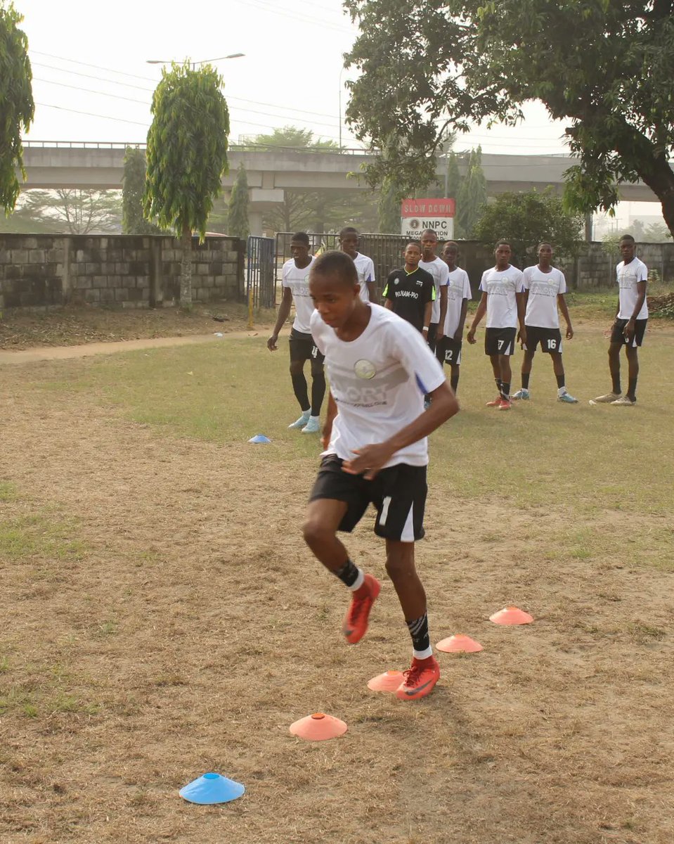WillnamProFC's tweet photo. The boys at work
⚽ https://t.co/kcuiTwizcP