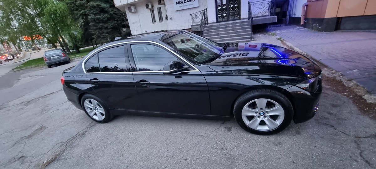 Arenda automobilelor In raza CHISINAU,+Aeroport La baza aici avem Bmw seria 3 la pret de la 50€ ziua. Contacte—+373 769 71 299 #arendamasini #chirieautochisinau #automobilultauarenda