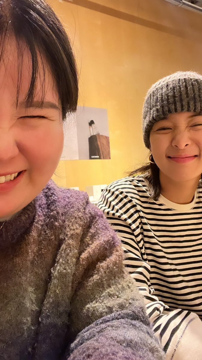 SEORINAZIP's tweet photo. 📷 | Warmest smile ever🧣

#SeolInAh #SEORINA #설인아 https://t.co/7A2zHnKrkZ