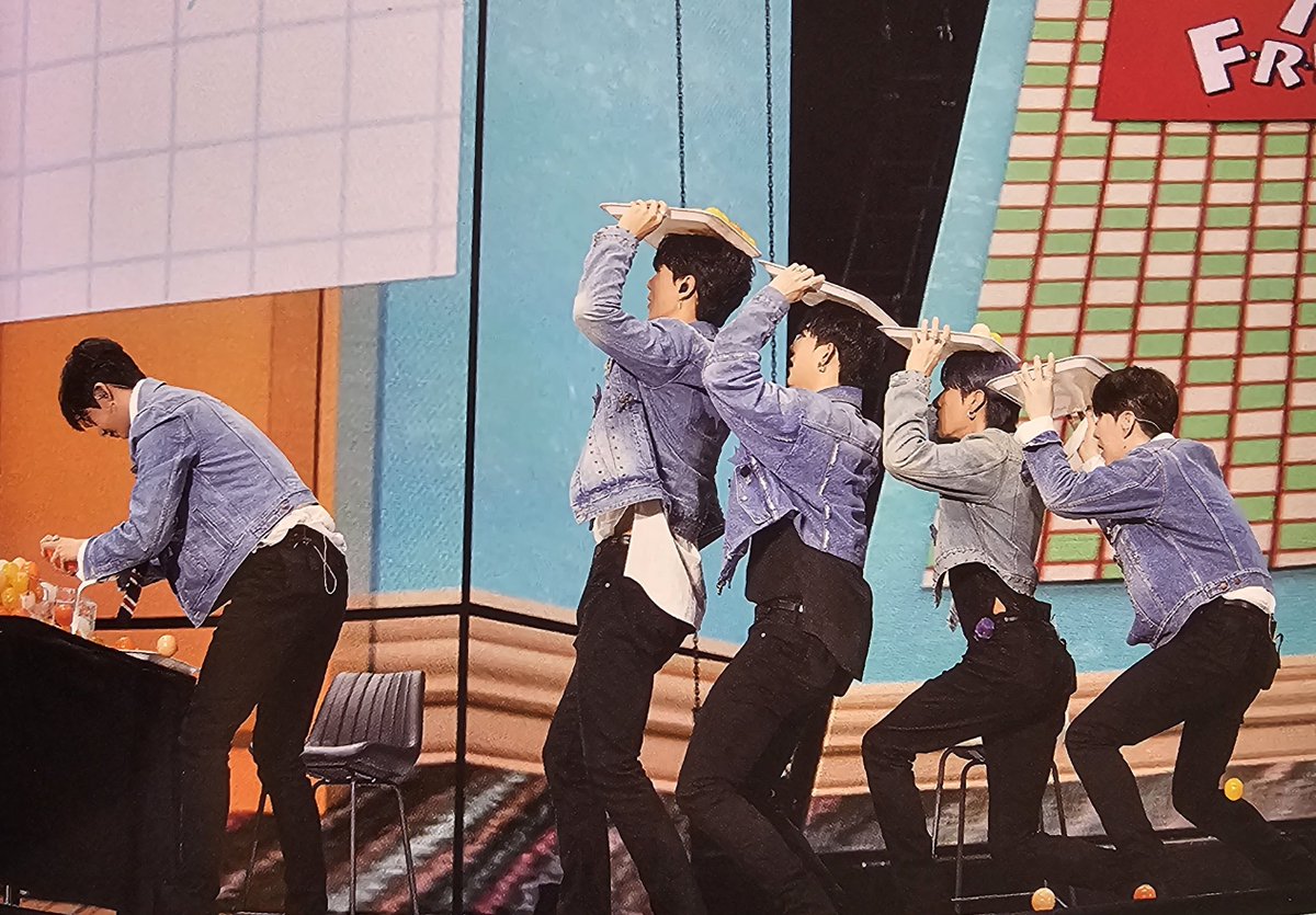 apple_mxhw's tweet photo. 바부스타엑스 https://t.co/xLSRlNLVJl