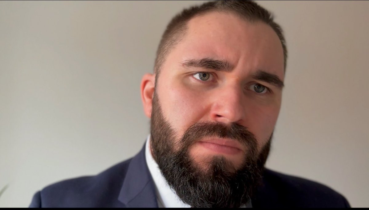 CraigMoreton__'s tweet photo. Self tape sent… I think I look quite pretty 😅  #actor #actorslife https://t.co/bLF0xYk40C