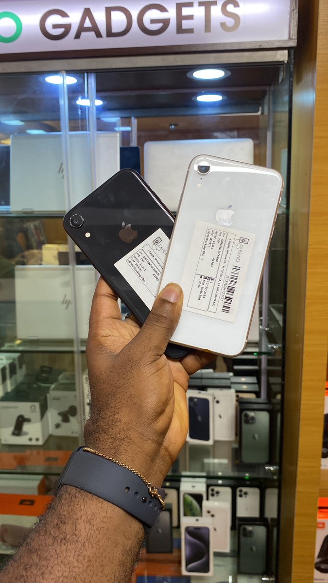 guruochie's tweet image. iPhone XR | Fresh like new ✨

64gb 🏷️N255,000.00
128gb 🏷️ N285,000.00

#chiefvendors #namebechief #getmoreforless