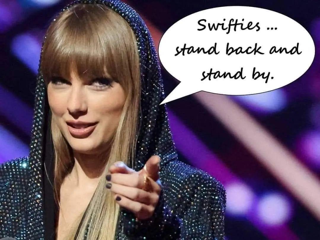 Studio977's tweet photo. 💙💙💙💙💙💙 #SwiftiesUnite https://t.co/mOCUgyYltd