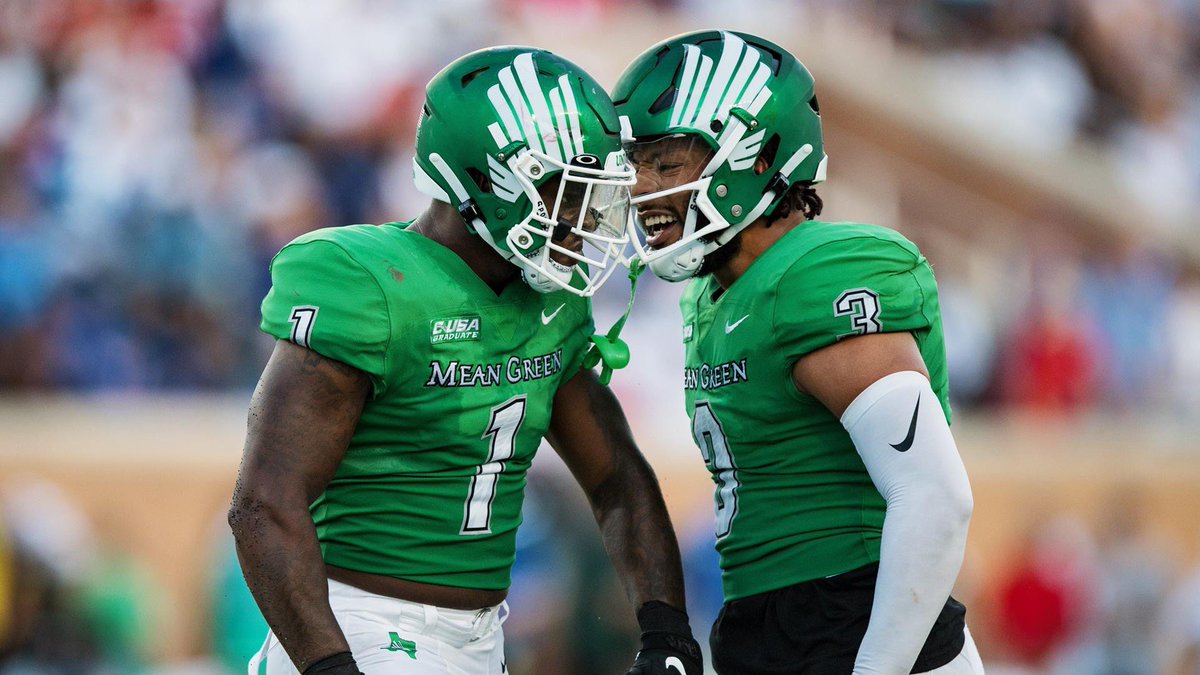 #AGTG after a great conversation with @ChrisGilbert_1 I am blessed to earn an offer from The University of North Texas!! @__CoachMorris @MeanGreenFB @rohawksfootball @CoachRiser214 @MRcoachP @CoachTraun @_CoachROB__