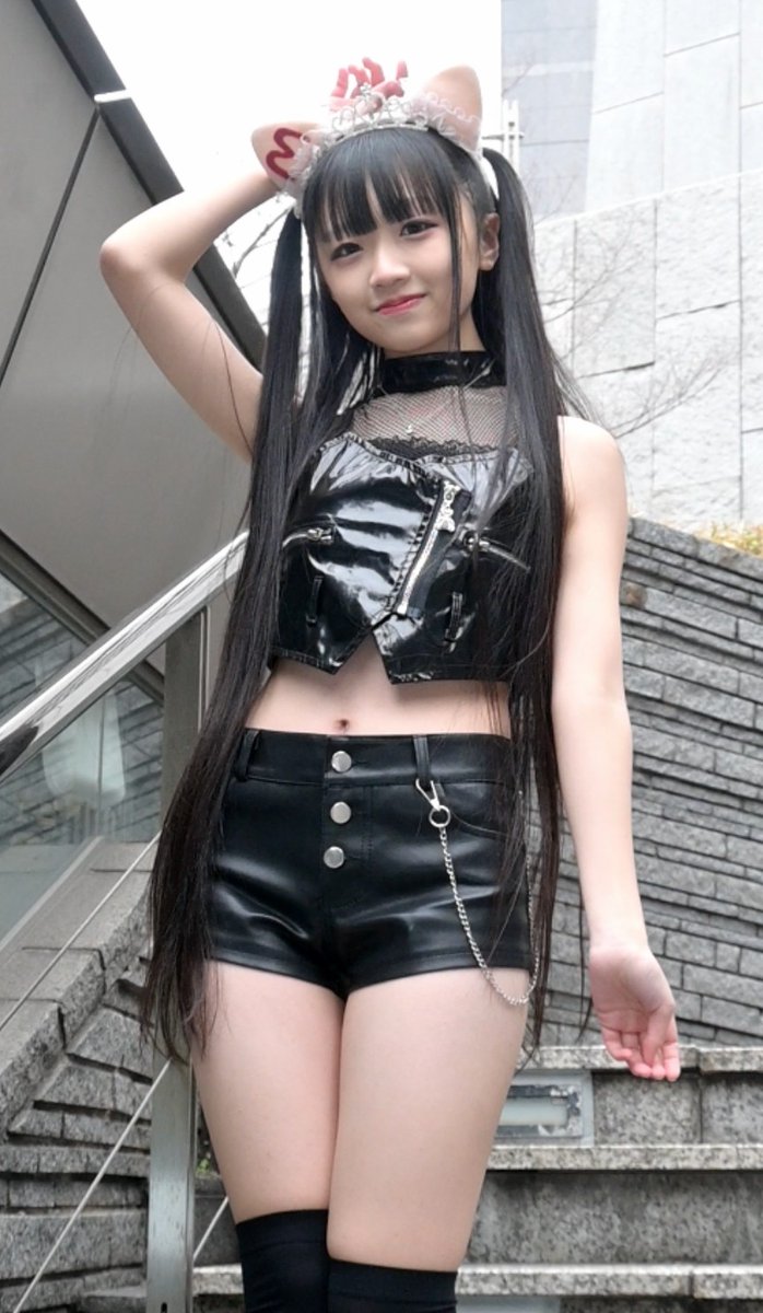 hinamio0903's tweet photo. https://t.co/PQHYbdBSoC
⬆かわいい⬆動画見てニャン⬆　
#ももにゃん　#model　#アイドル　
#かわいい　#cute　#ネコ耳 https://t.co/ymvAmKLjh3