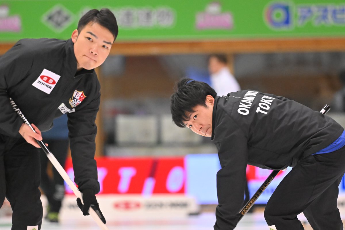 japan_curling's tweet photo. ◤第41回 全農 日本カーリング選手権大会◢

🥌競技10 男子｜結果
チームTANI 3-9 コンサドーレ
SC軽井沢クラブ 10-0 SC軽井沢クラブJr.
岡山CA 5-8 札幌国際大学
TM Karuizawa 7-5 北見協会

📸 ©︎2024 JCA H.IDE
#jcc2024 #curling #カーリング https://t.co/Pmt1W3bzzI