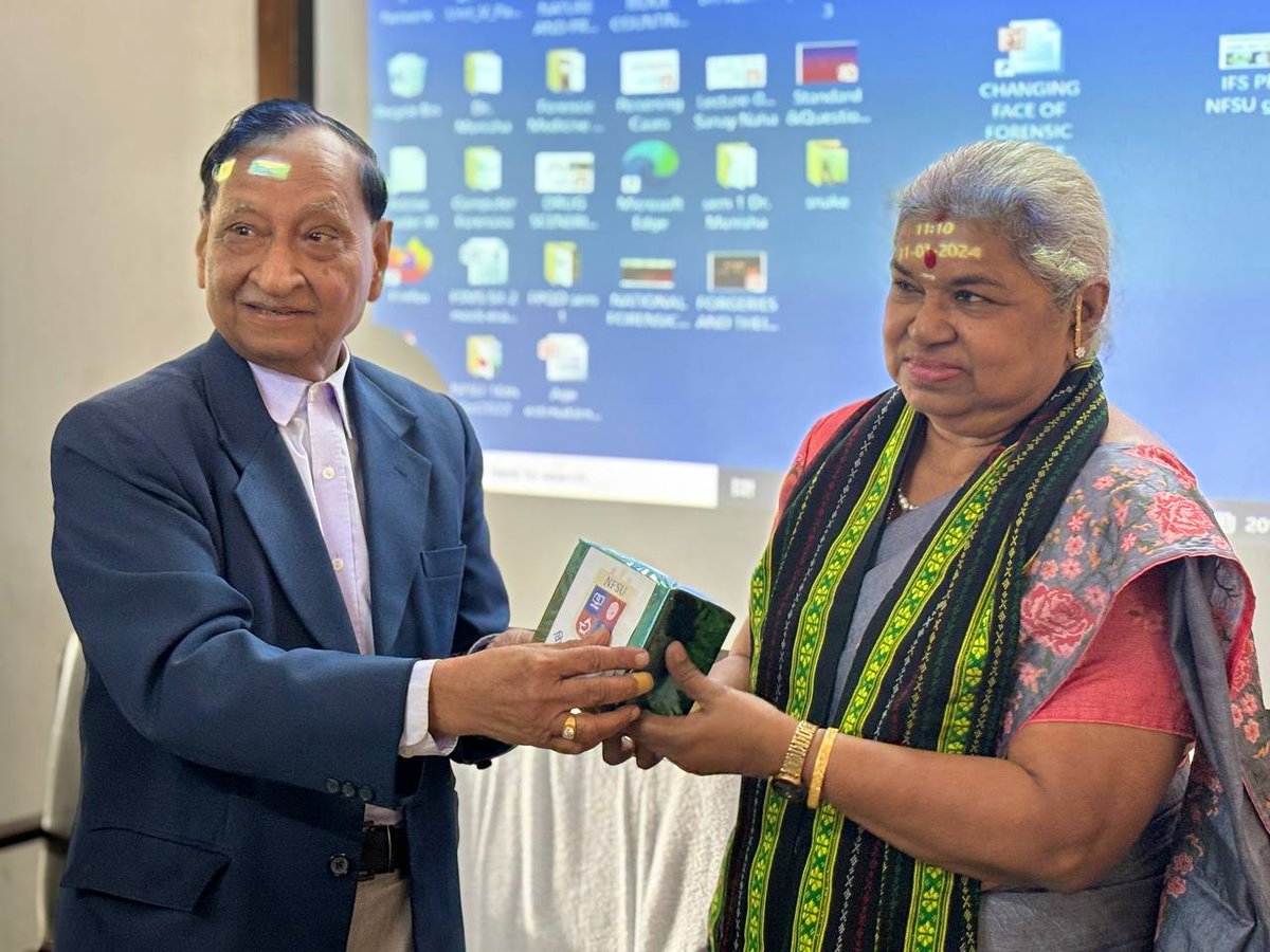 NFSU_Tripura's tweet image. 🎙️ Dr. Rukmani Krishnamurthy, Ex-Director of Maharashtra Forensic Science Laboratory, graced us with her wisdom in an insightful talk. Our students were privileged to learn from her wealth of experience. #ForensicScience #InvitedLecture #NFSUTripura